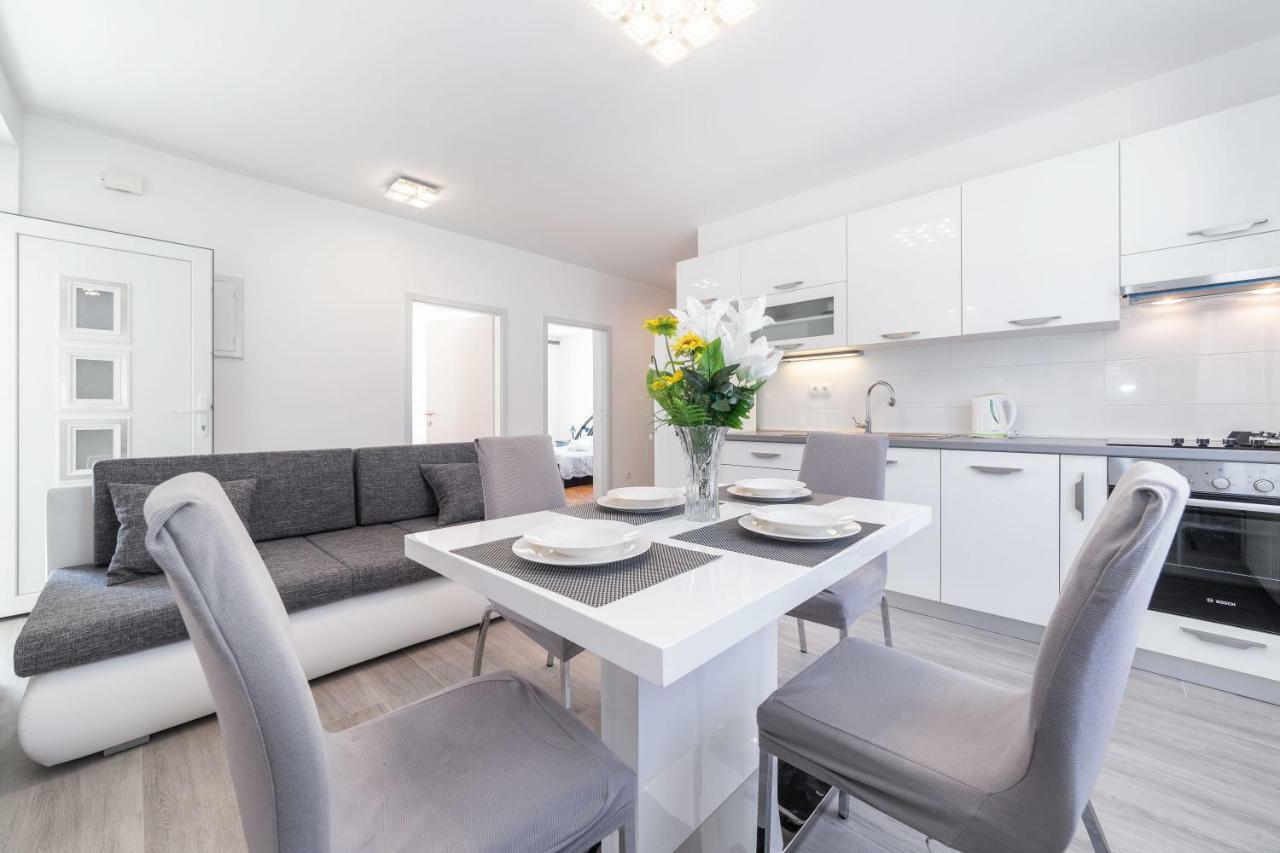 Neda House Apartment Vodice Luaran gambar