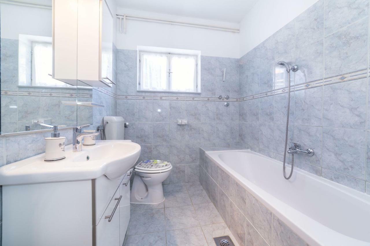 Neda House Apartment Vodice Luaran gambar