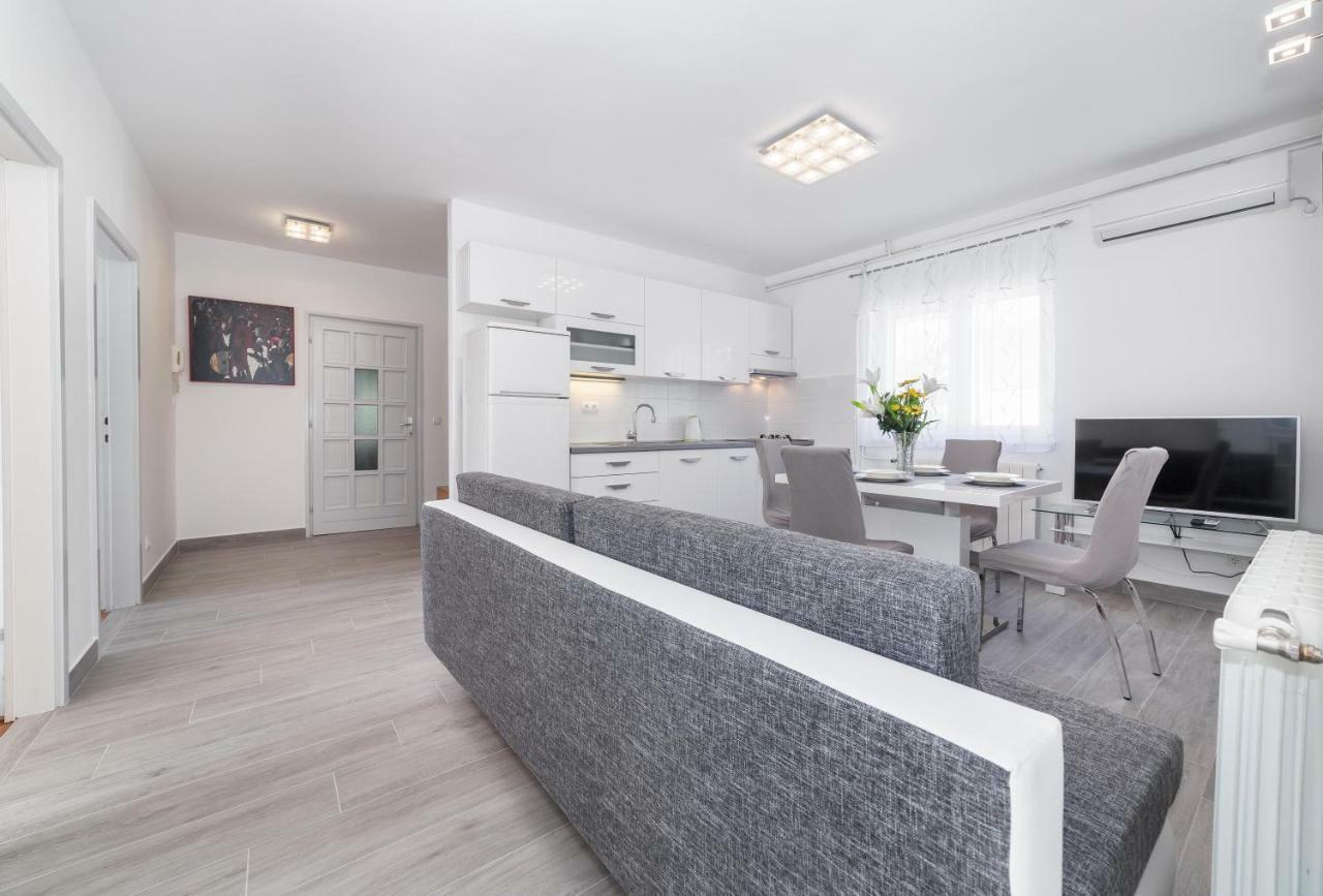 Neda House Apartment Vodice Luaran gambar