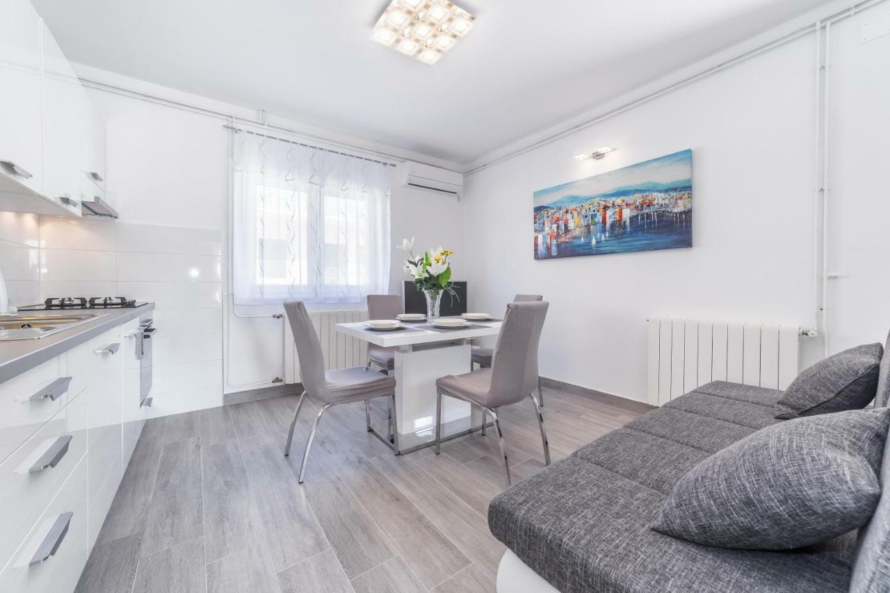 Neda House Apartment Vodice Luaran gambar